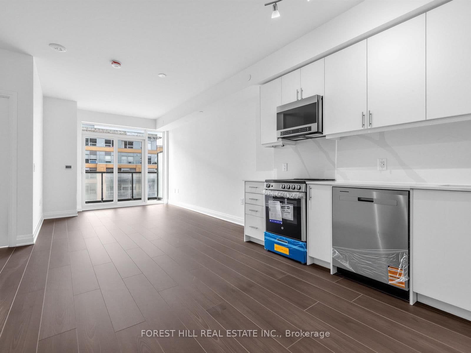 700 Sheppard Avenue W, Unit 602 - Image 6