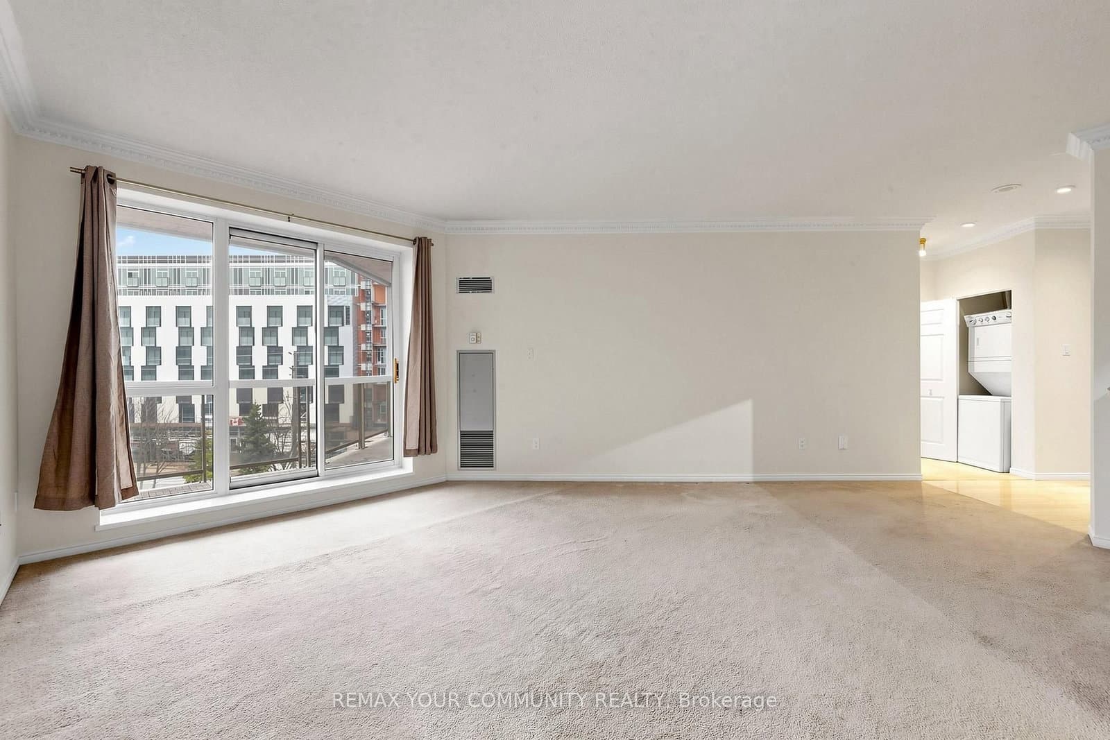 800 Sheppard Avenue W, Unit 506 - Image 4