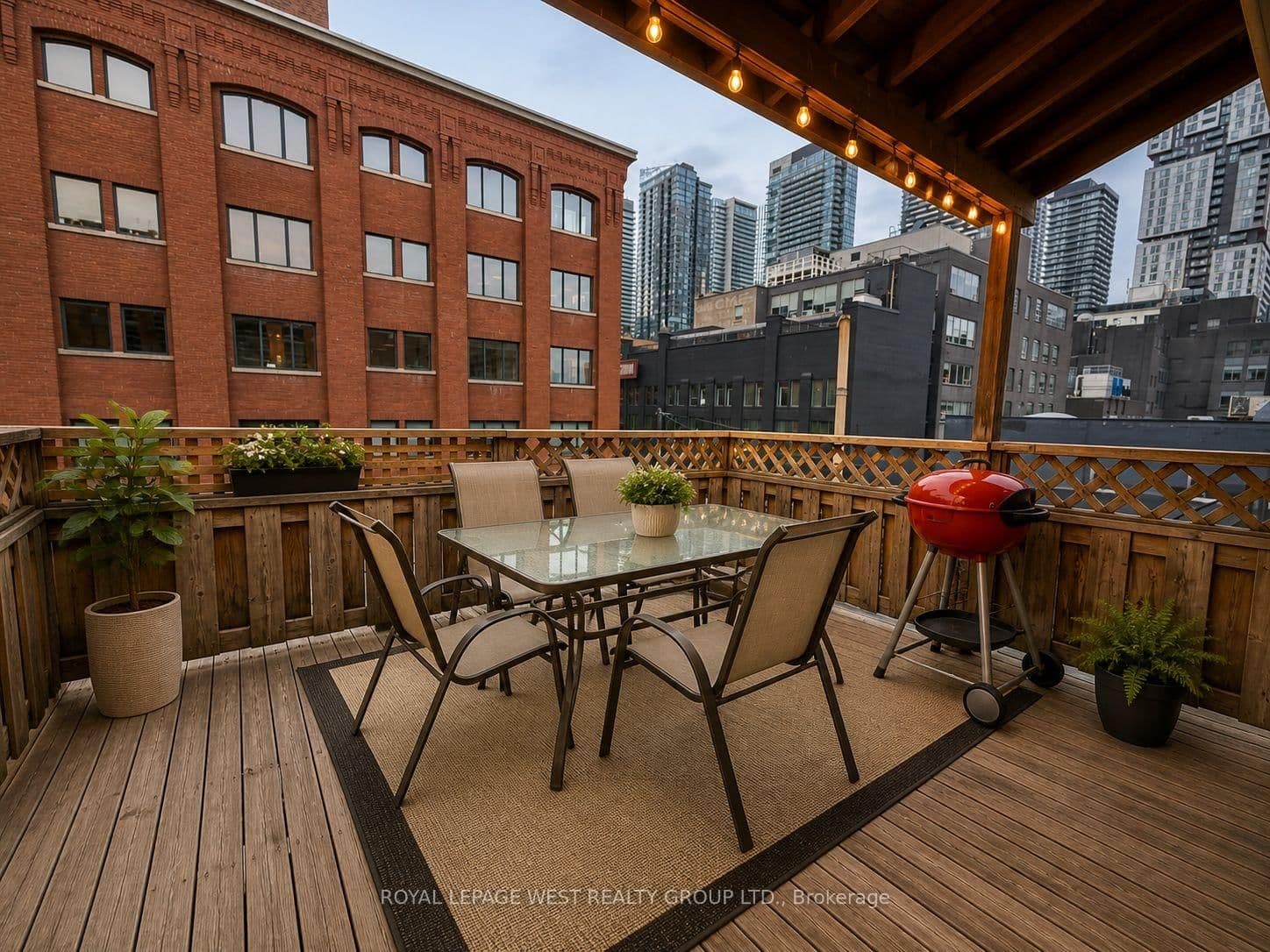 261 Queen Street W, Unit 3 - Image 5