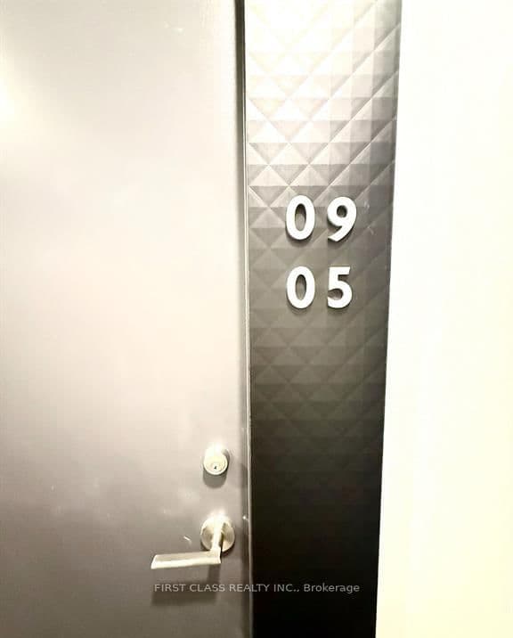 8 Wellesley Street W, Unit 905 - Image 4
