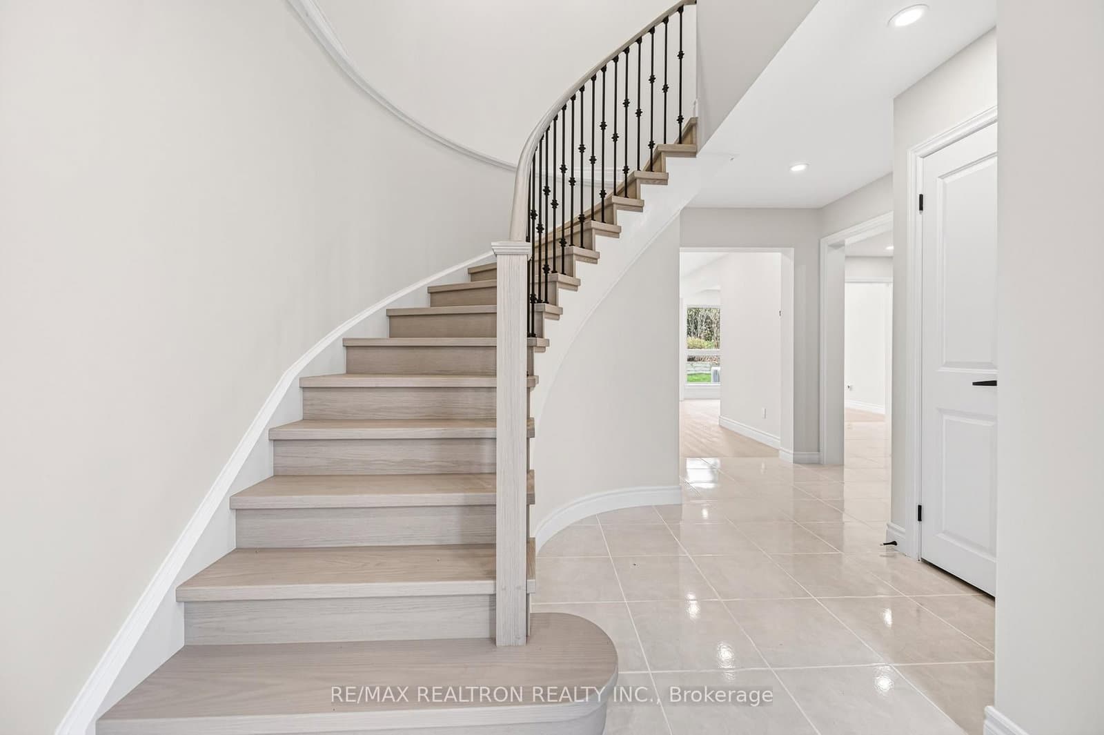 135 Scenic Mill Way, Unit 102 - Image 4