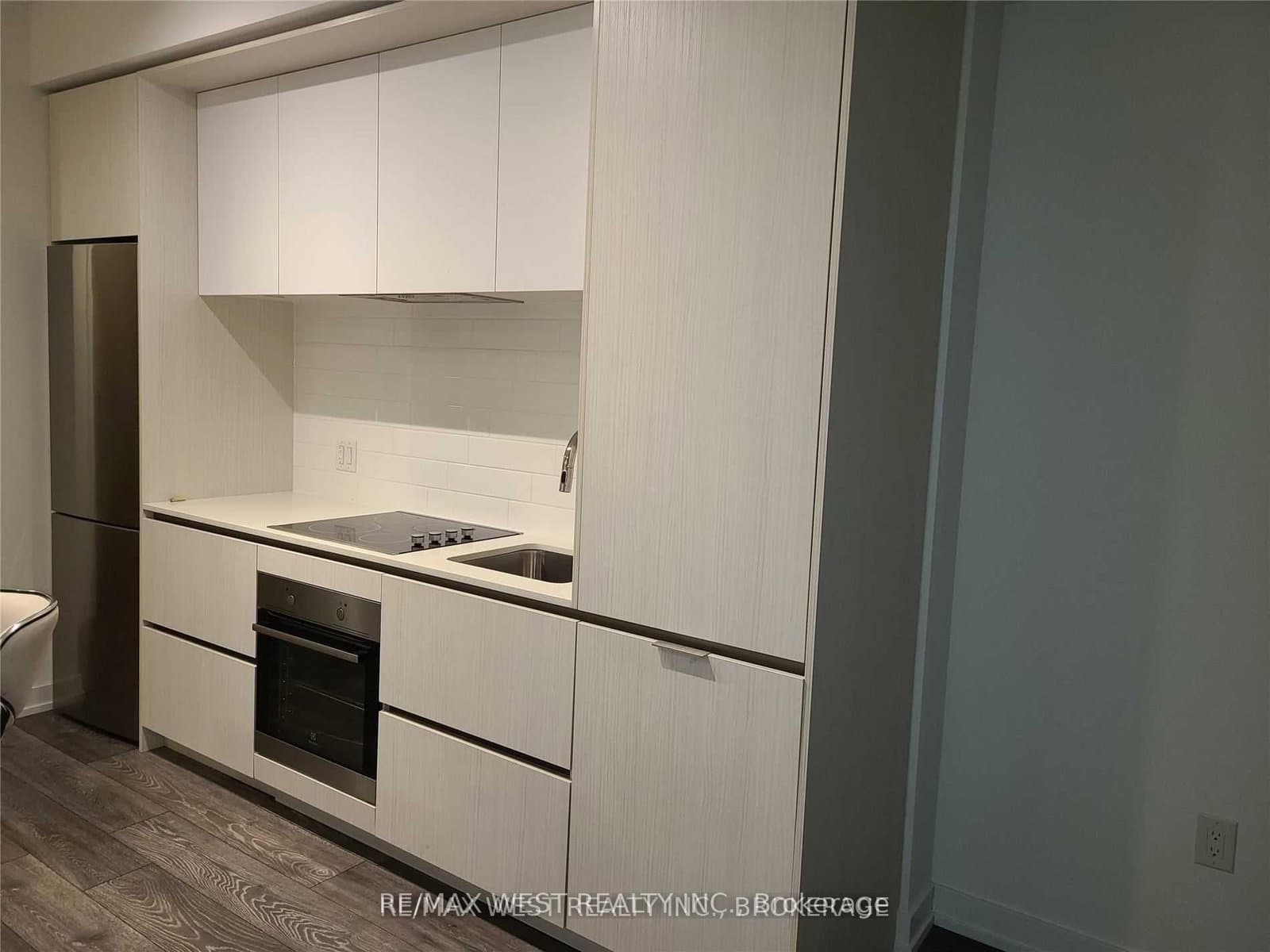 34 Tubman Street, Unit 1009 - Image 4
