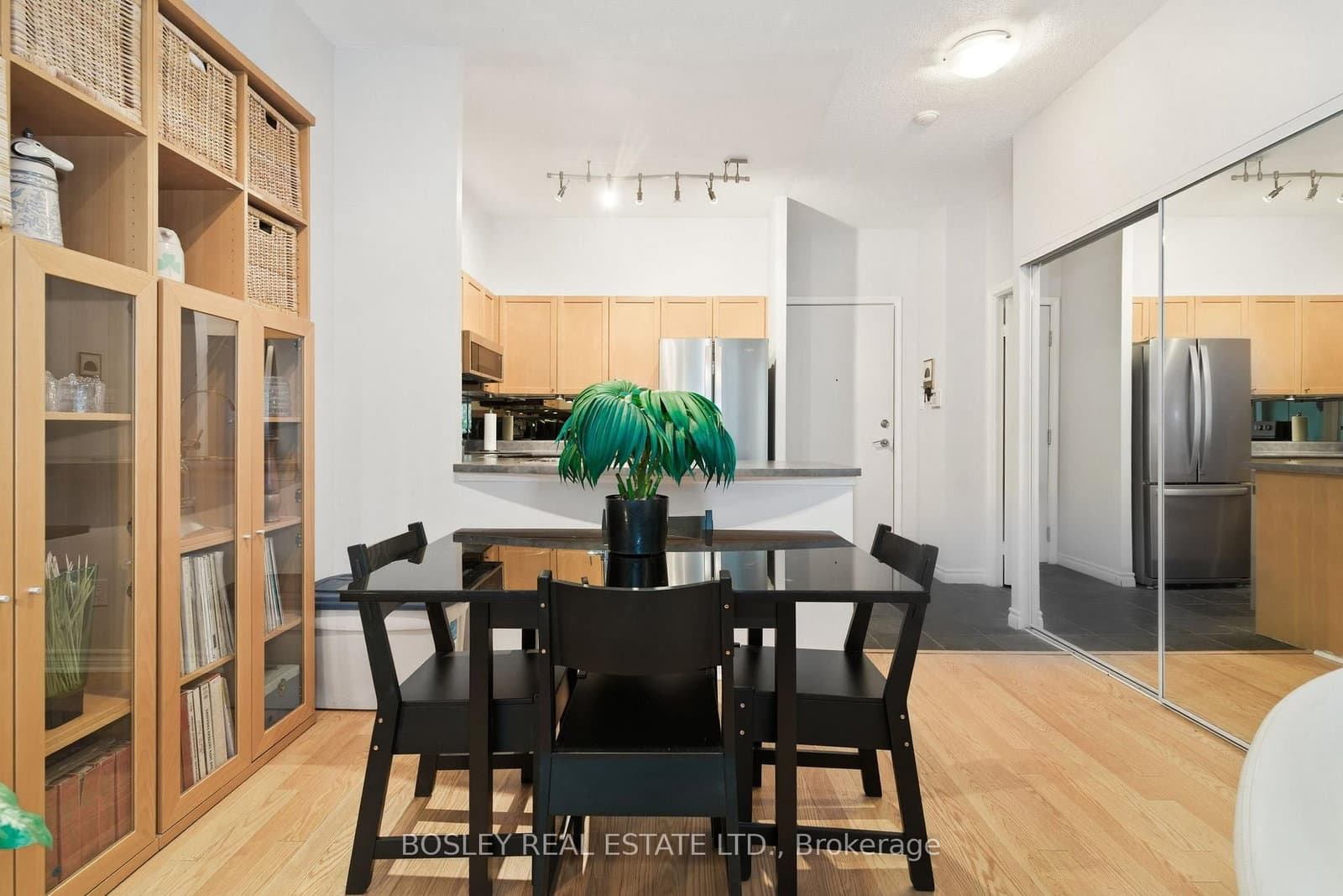 600 Queens Quay West, Unit 106 - Image 4