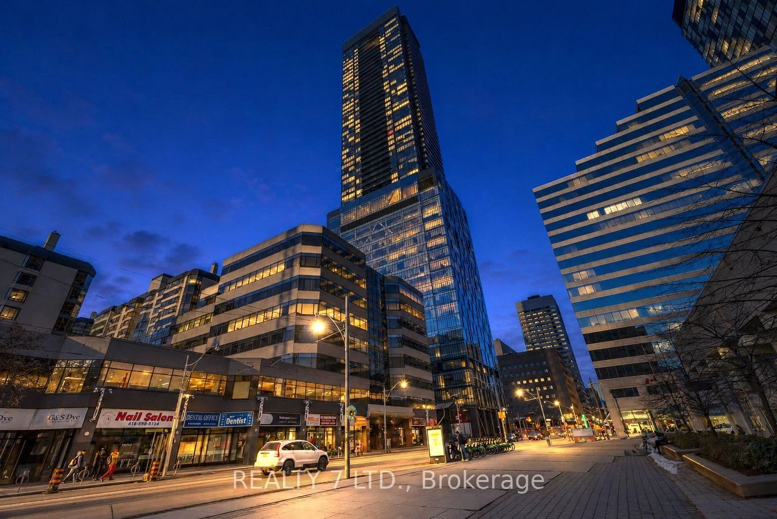 488 University Avenue, Unit 3902 - Image 3