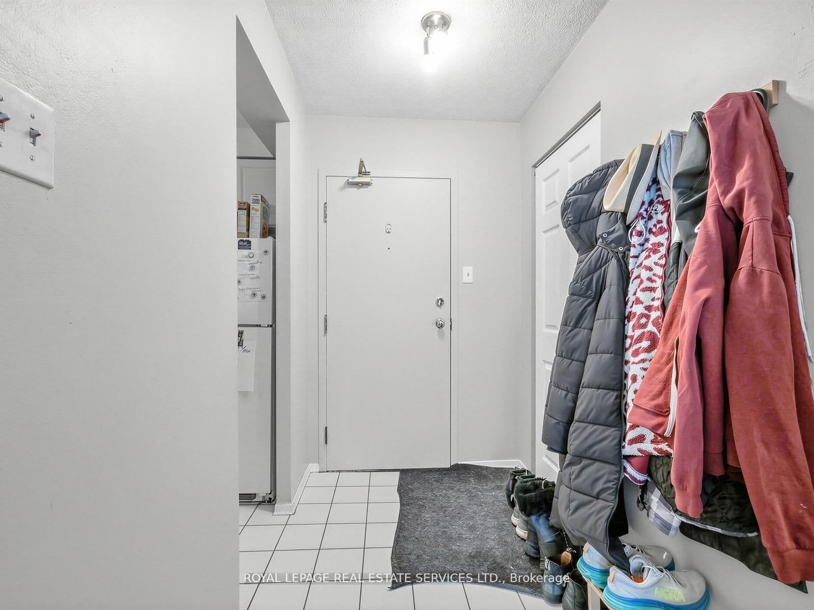 117 Gerrard Street E, Unit 310 - Image 3