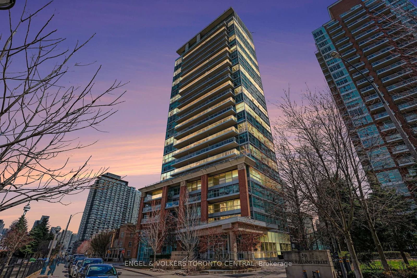 #207 - 80 Western Battery Road