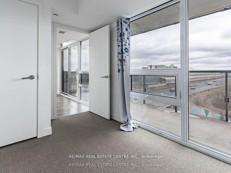 120 Varna Drive, Unit 605 - Image 5