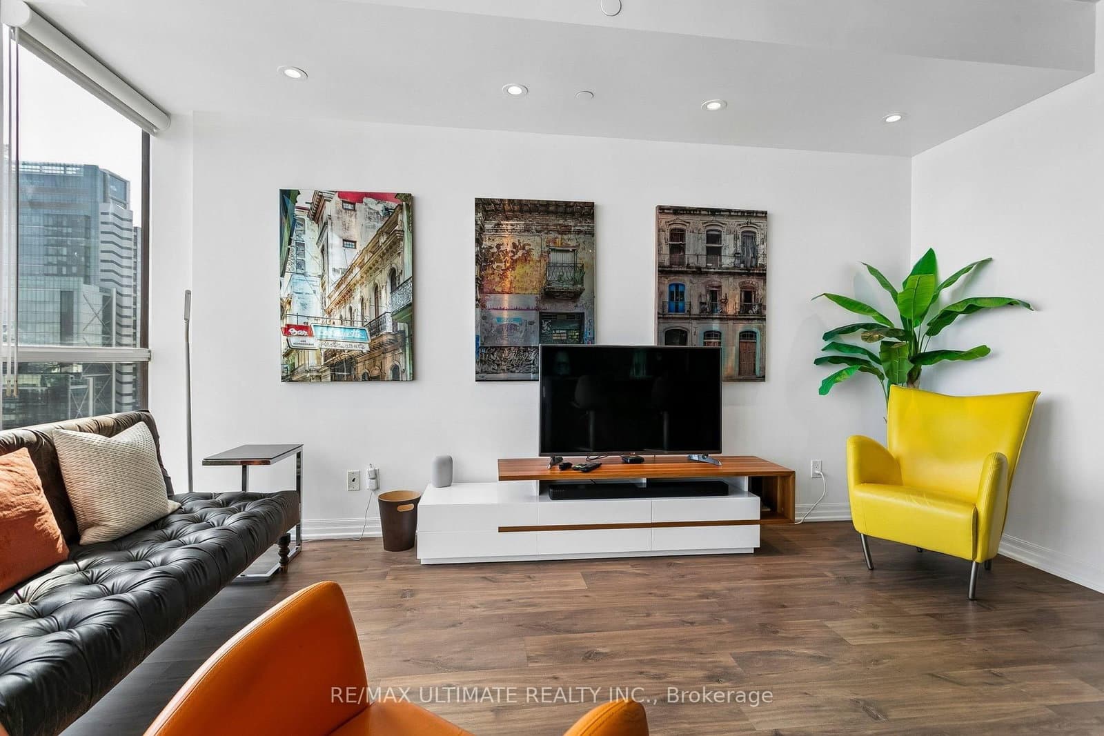 88 Blue Jays Way, Unit 3007 - Image 6