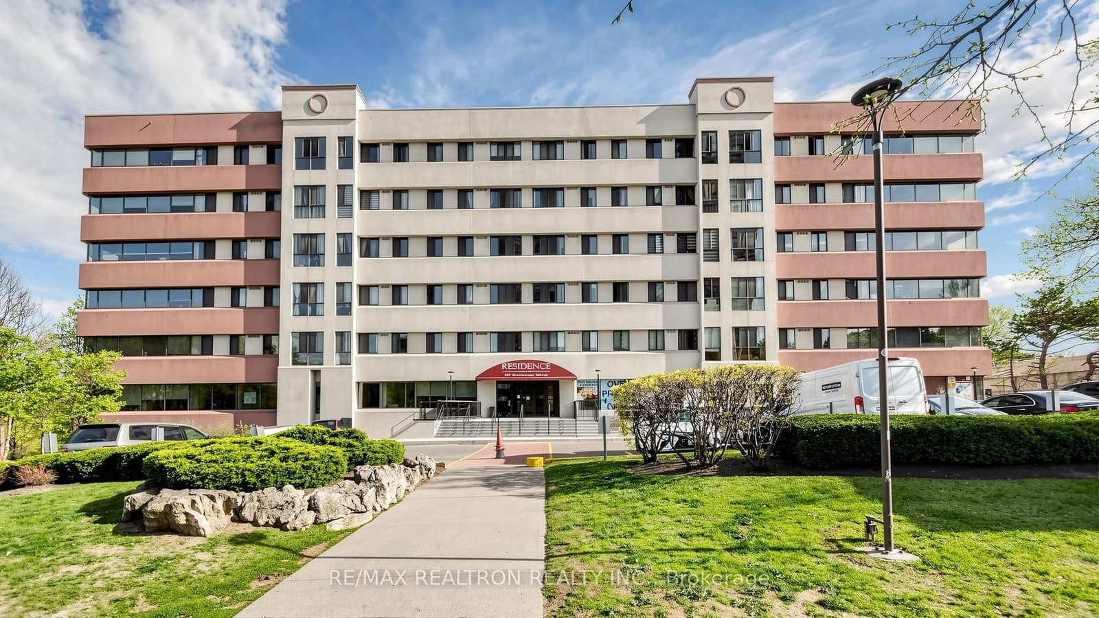 10 Gateway Boulevard, Unit 616 - Image 1