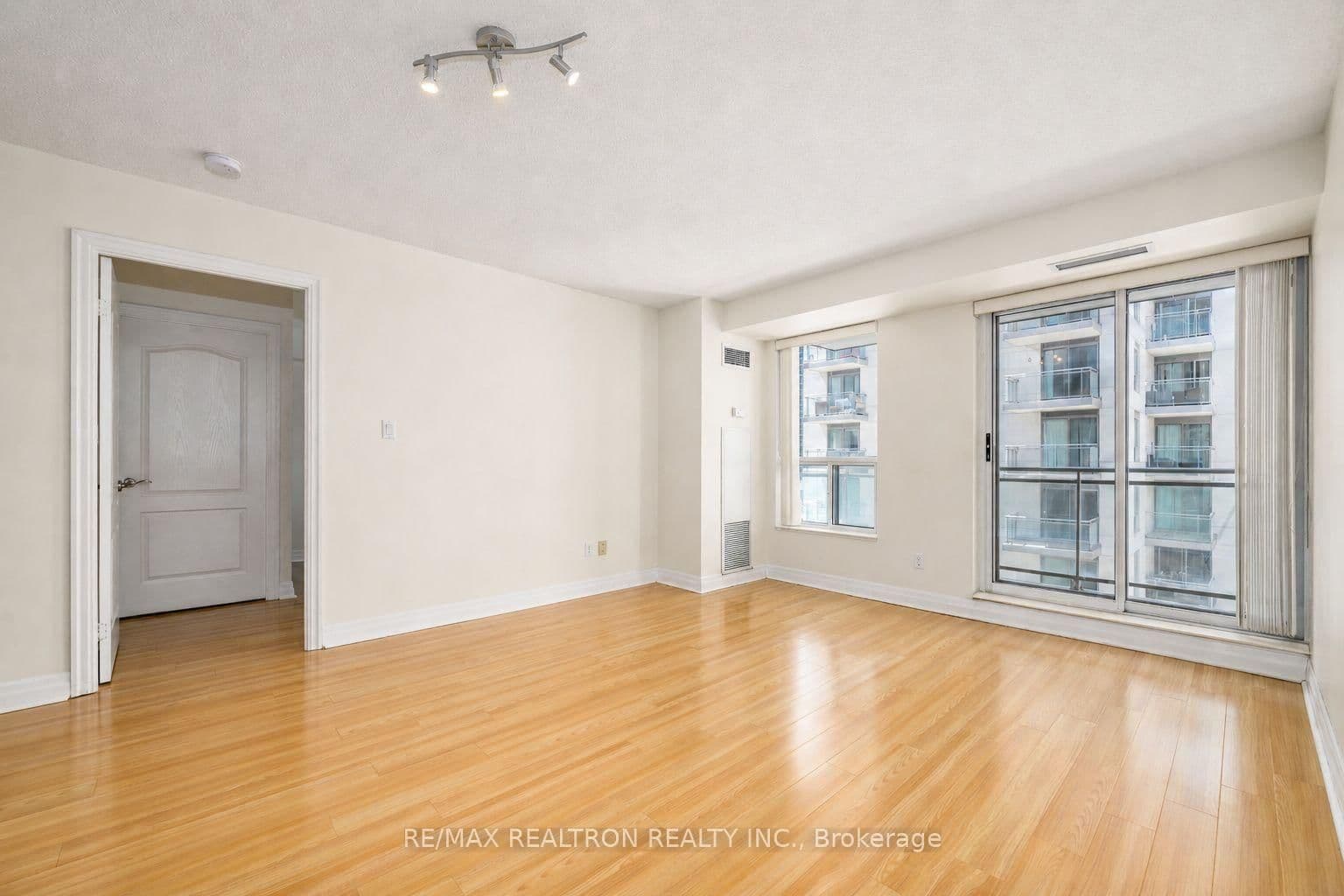 188 Doris Avenue, Unit 803 - Image 2