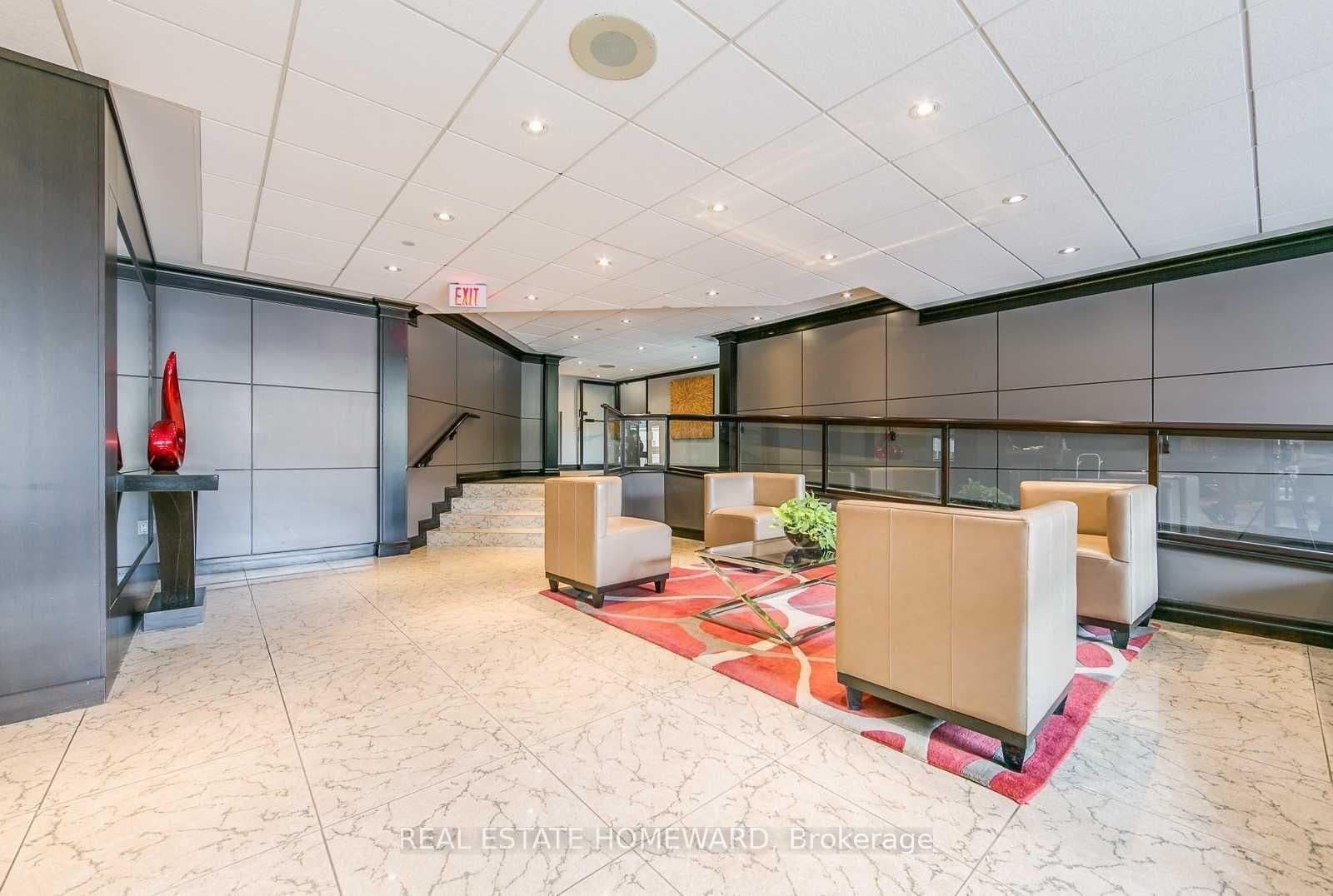 77 Maitland Place, Unit 623 - Image 4