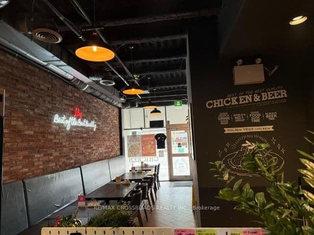 652 Spadina Avenue, Unit 101 - Image 2