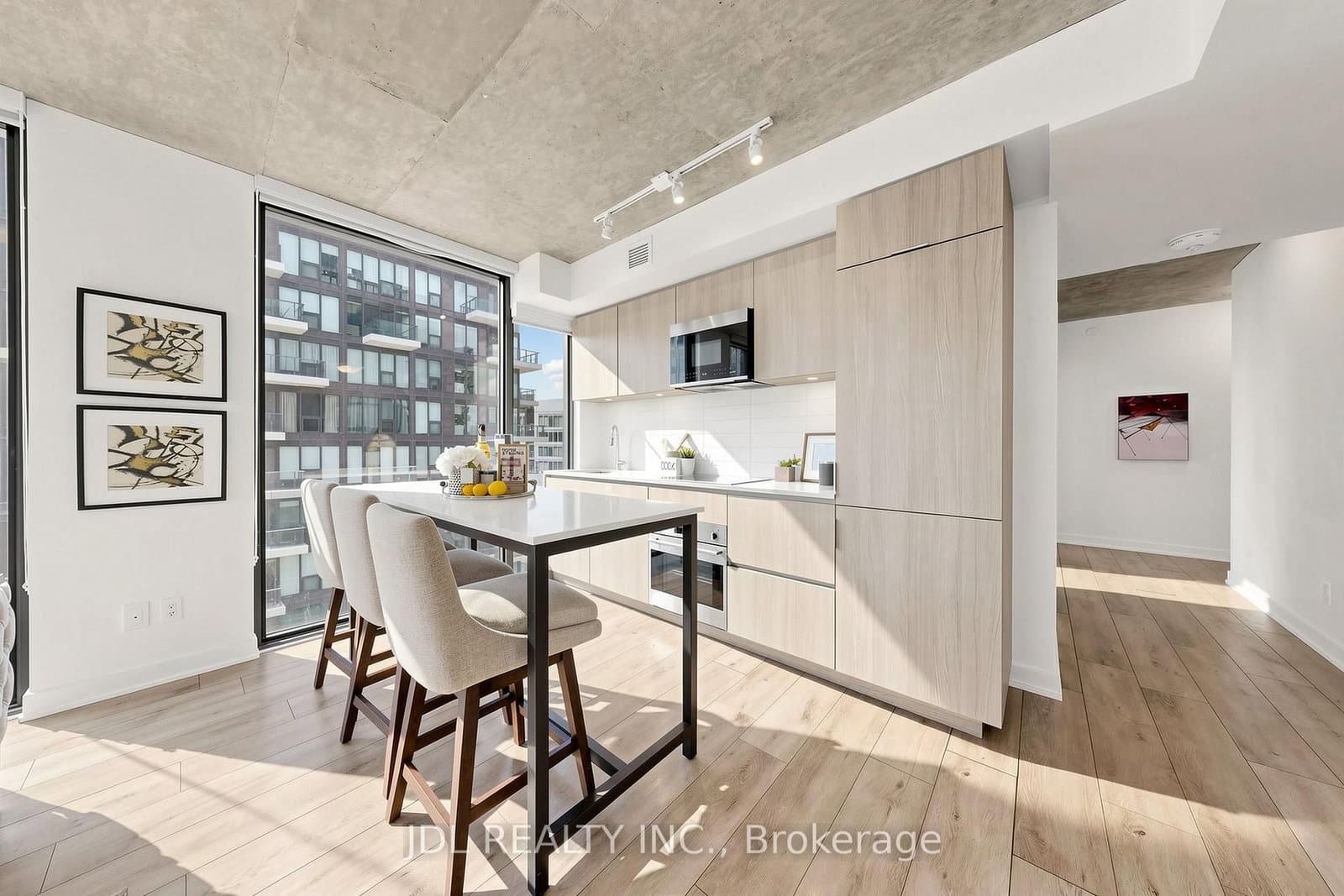 47 Mutual Street, Unit 2502 - Image 4