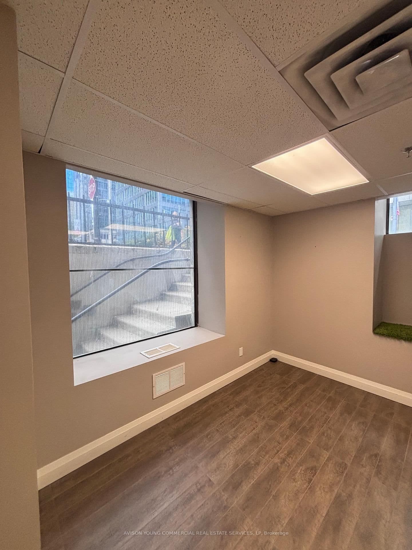 25 Toronto Street, Unit Lower Level - Image 5