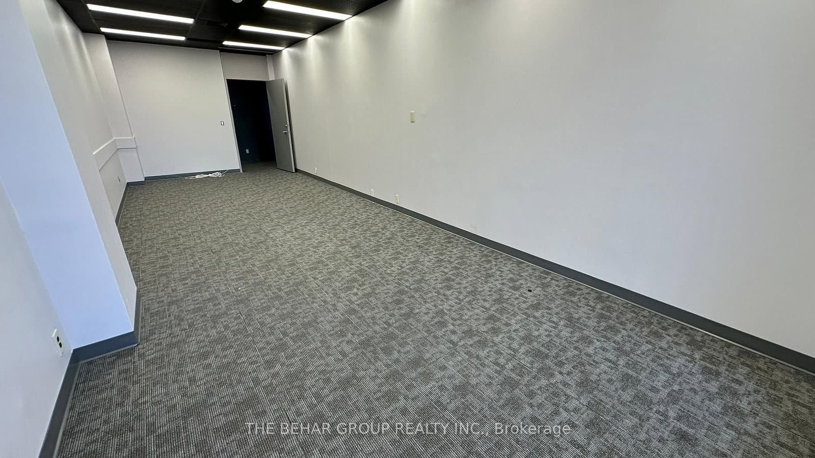 15 Gervais Drive, Unit 406 - Image 4