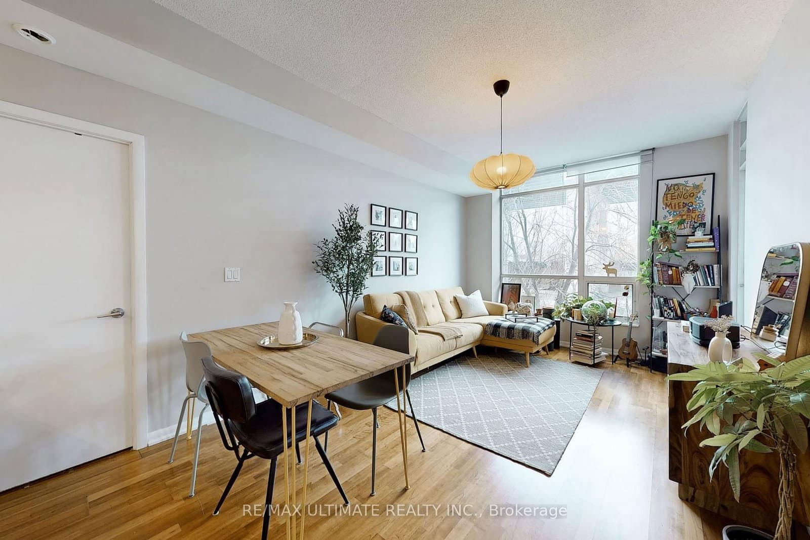 231 Fort York Boulevard, Unit 228 - Image 4