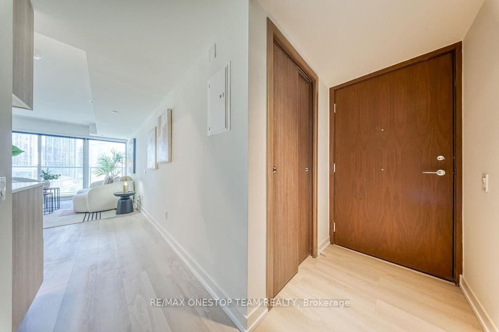 17 Bathurst Street, Unit 1510 - Image 6
