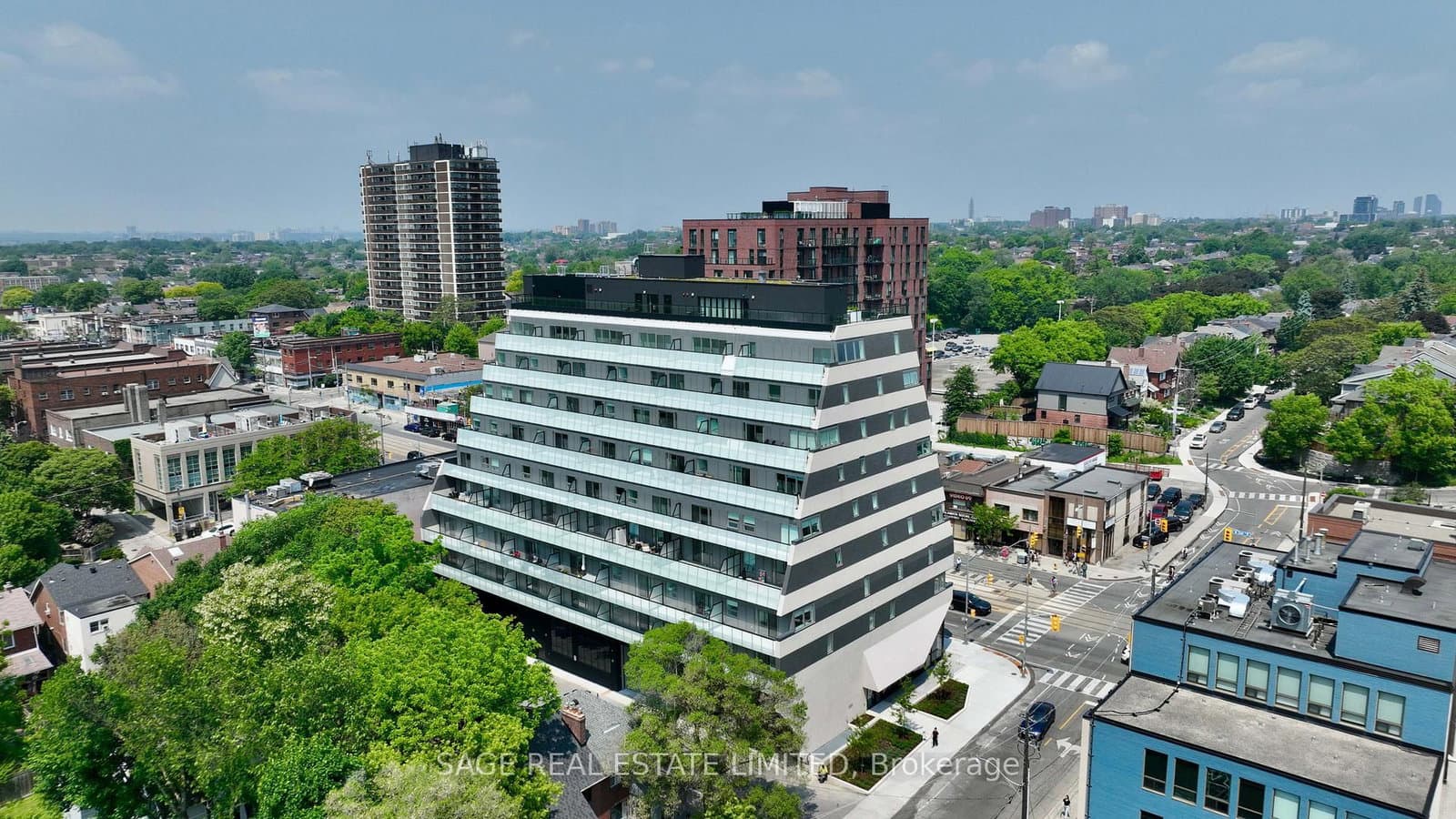 #310 - 863 St Clair Avenue W