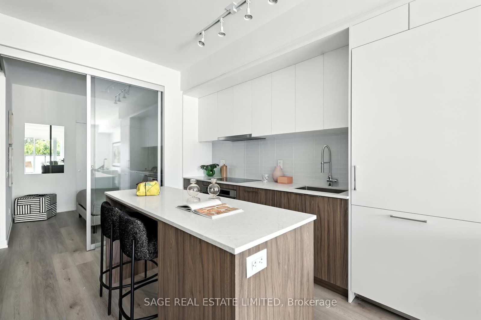863 St Clair Avenue W, Unit 310 - Image 4