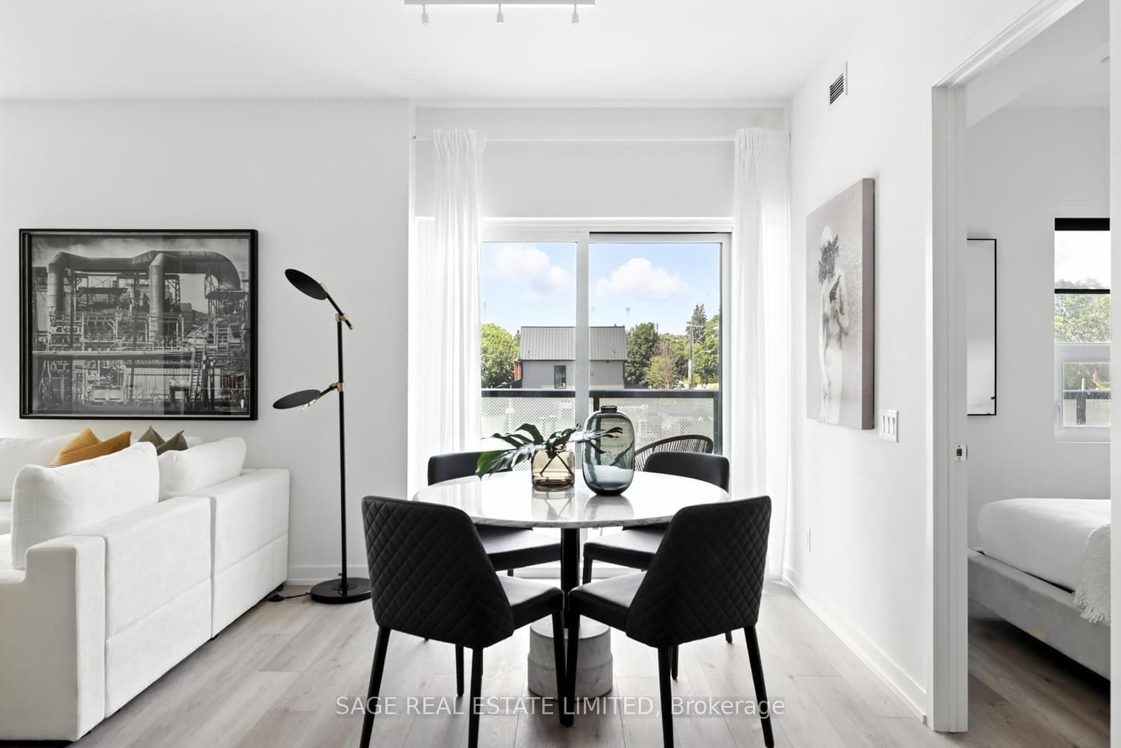 863 St Clair Avenue W, Unit 301 - Image 5