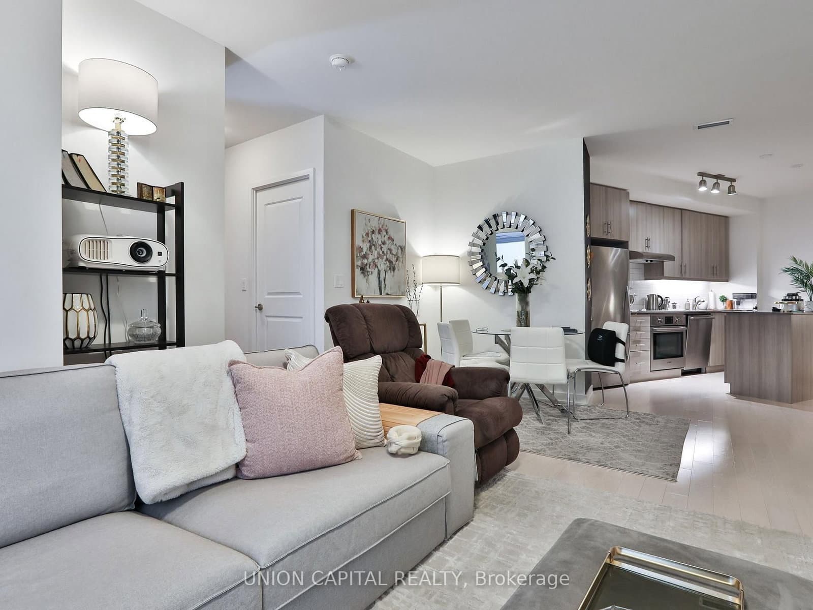 1 The Esplanade, Unit 404 - Image 2