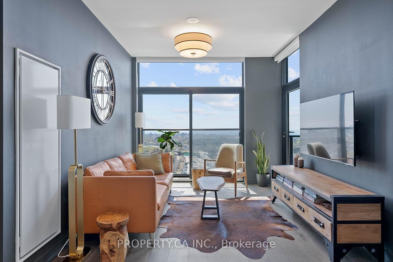 181 Sterling Road, Unit UPH02 - Image 4