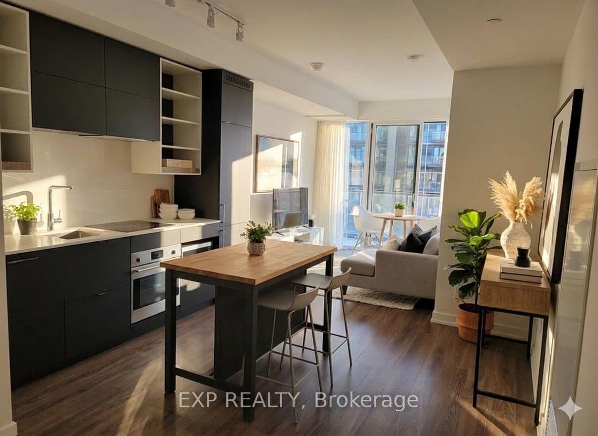20 Edward Street, Unit 607 - Image 2
