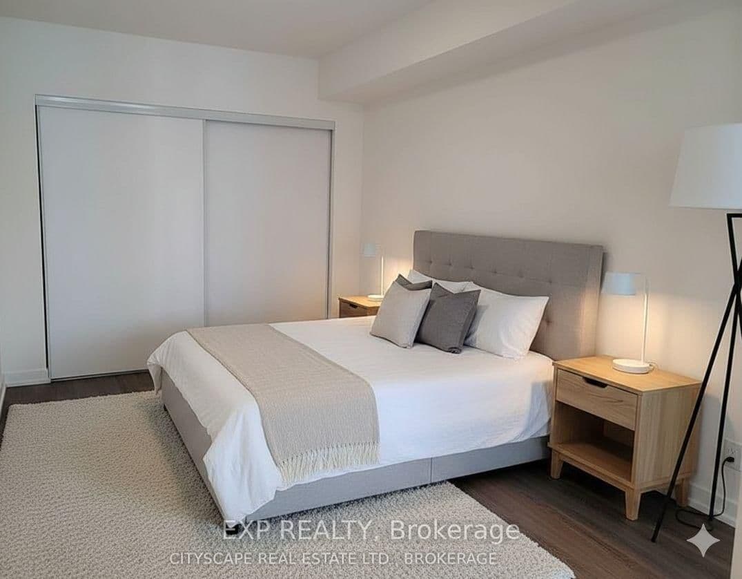 20 Edward Street, Unit 607 - Image 6