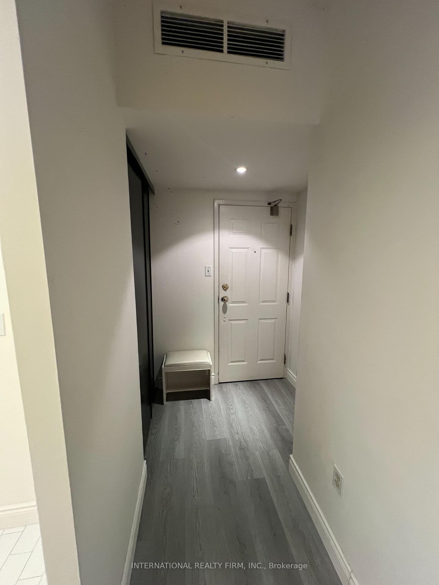 65 Scadding Avenue, Unit PH5 - Image 3