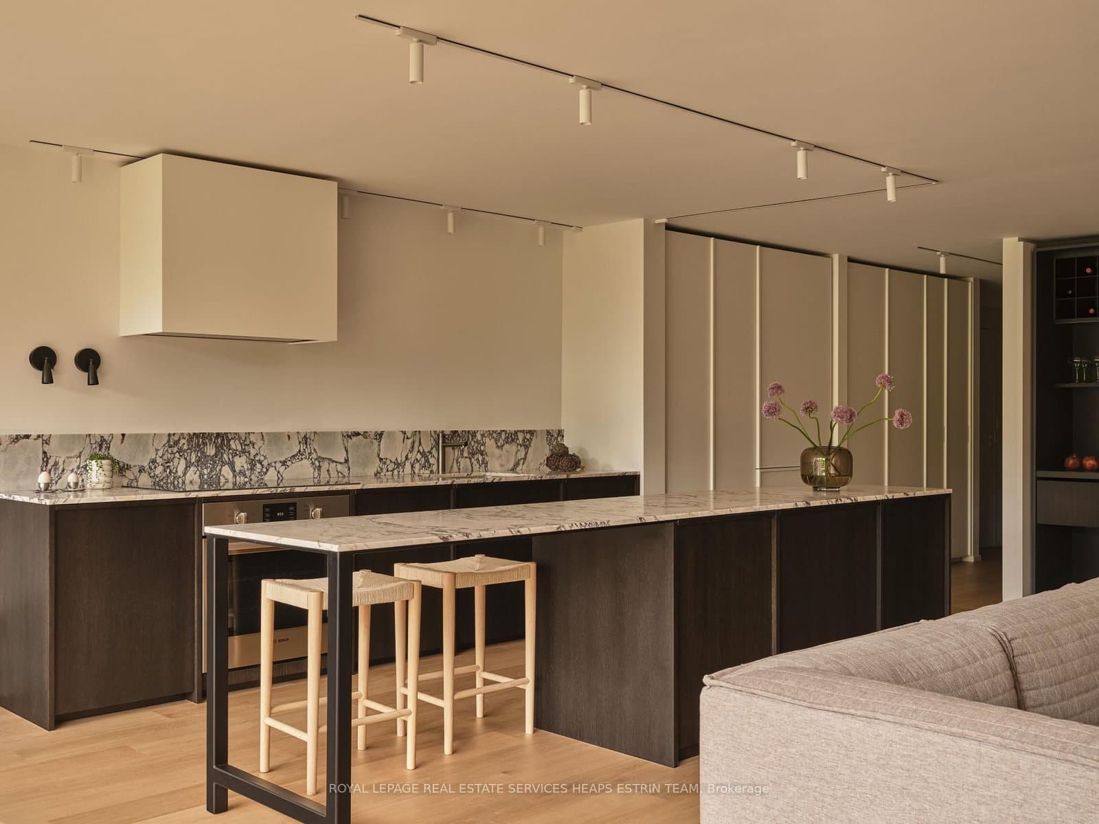 225 Davenport Road, Unit 514 - Image 4