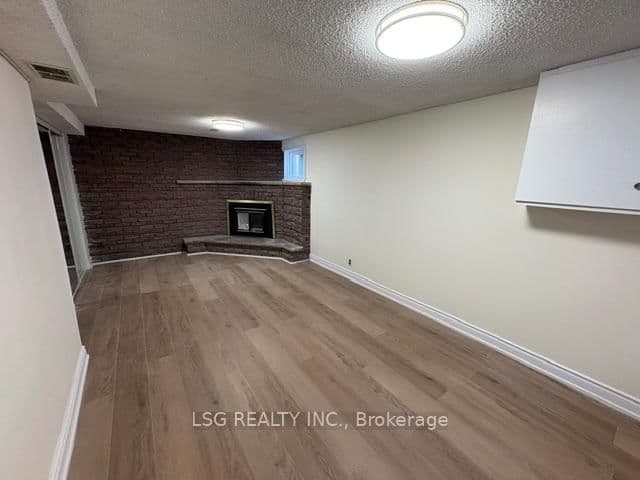 268 Pleasant Avenue, Unit Lower - Image 3