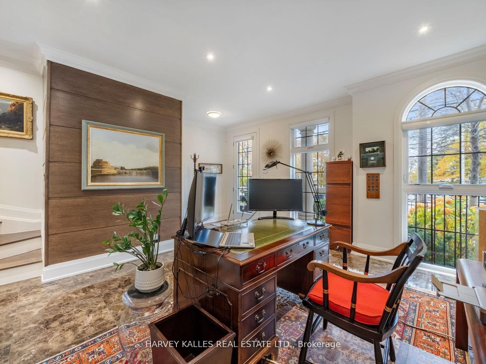2460A Bayview Avenue - Image 4