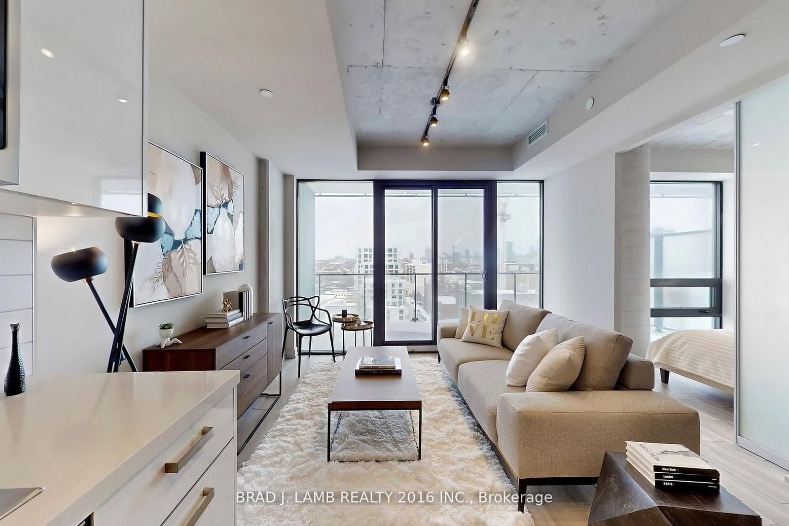 458 Richmond Street W, Unit 1207 - Image 2