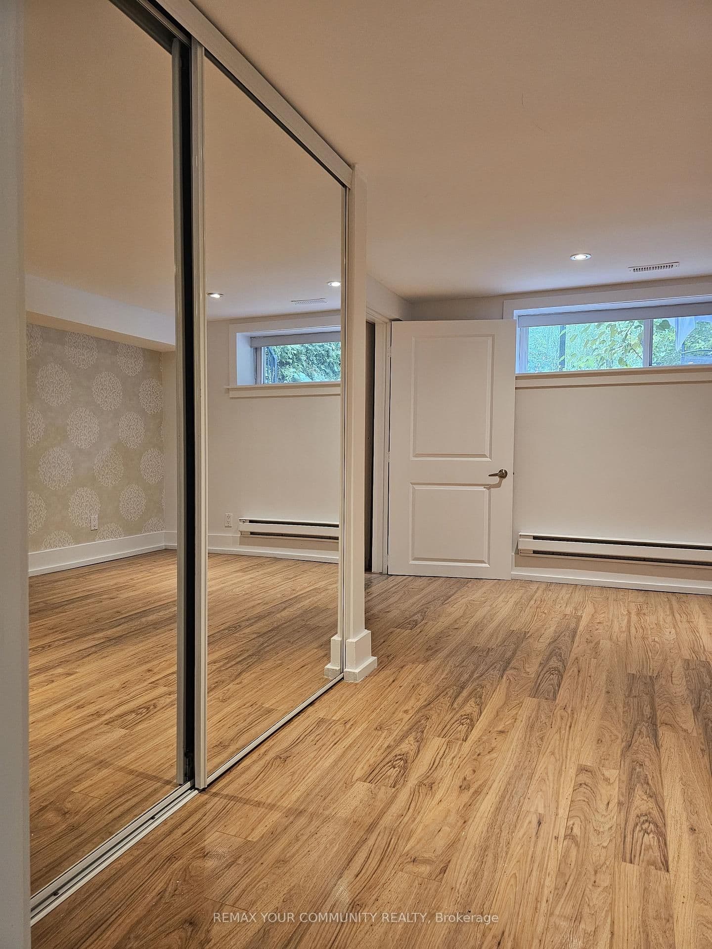222 Patricia Avenue, Unit Basement - Image 5