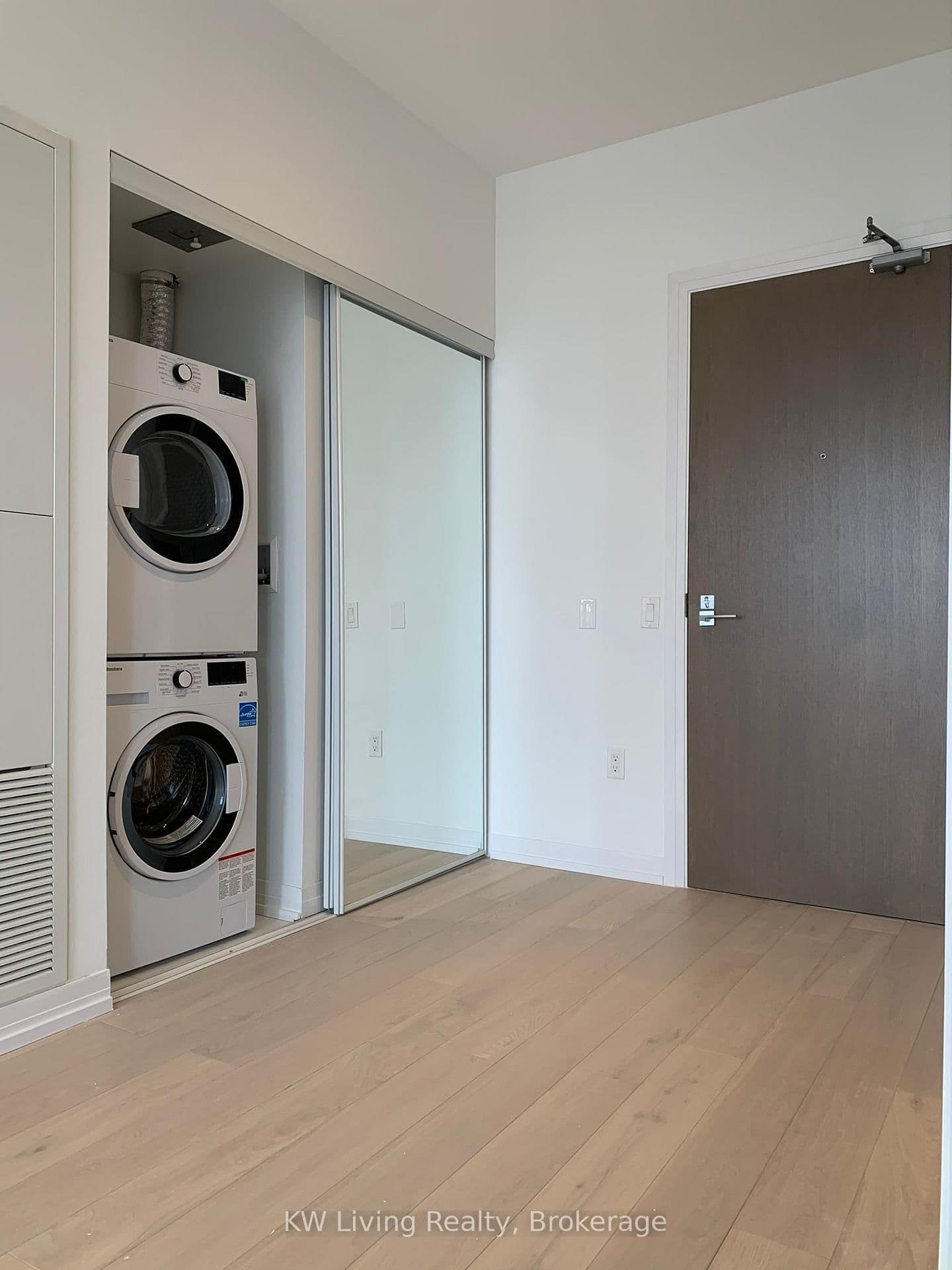 251 Jarvis Street, Unit Lph12 - Image 5