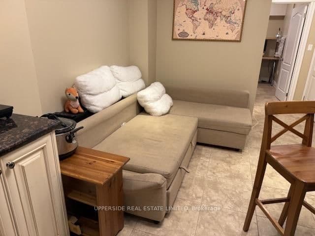 202B Finch Avenue E - Image 5