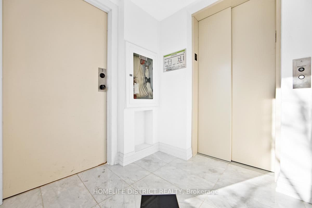 243 Niagara Street - Image 3