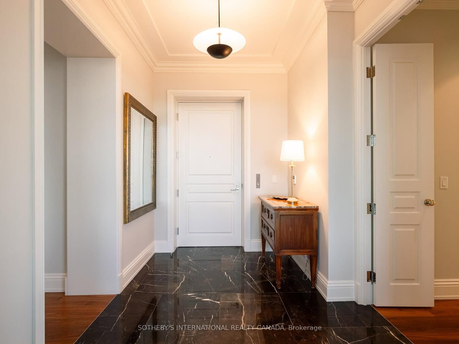 183 Wellington Street W, Unit 4301 - Image 2
