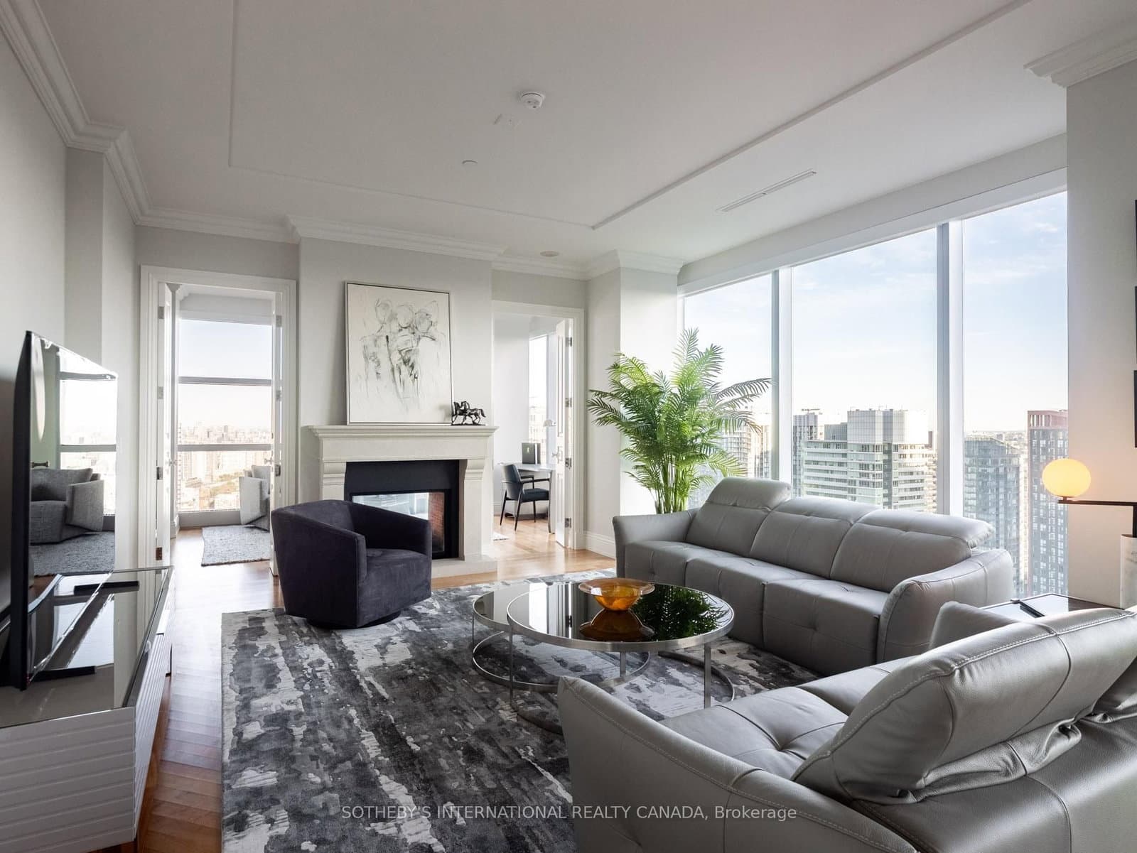 183 Wellington Street W, Unit 4301 - Image 4
