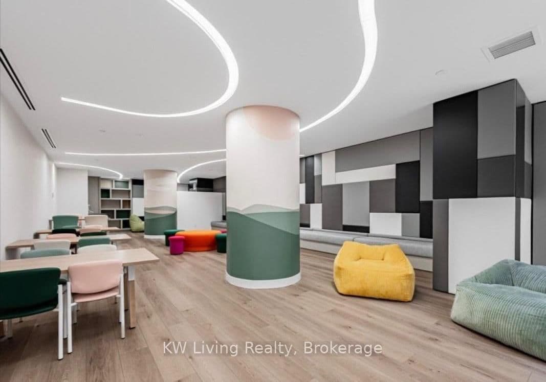 28 Eastern Avenue, Unit 233 - Image 4