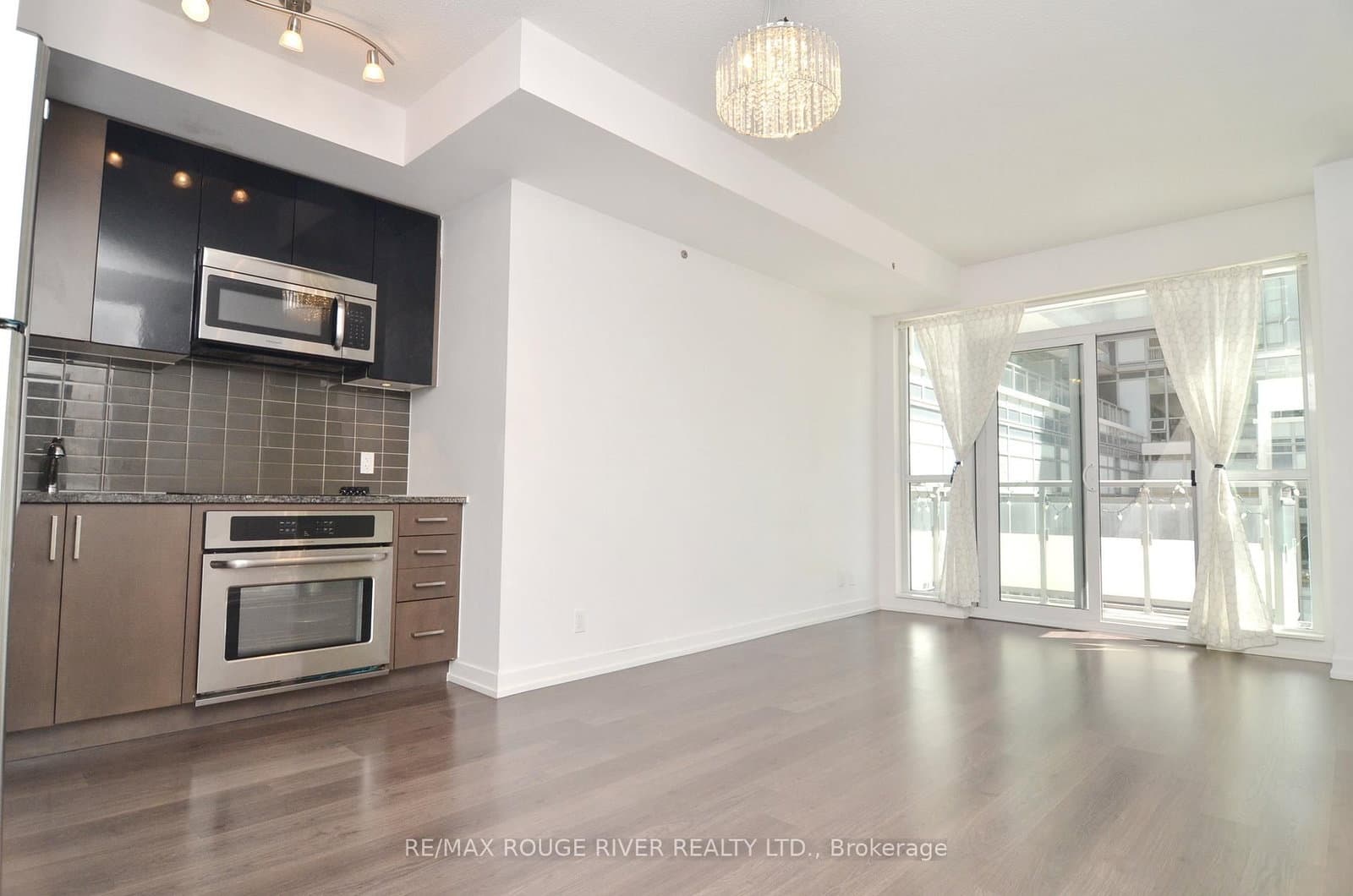 89 Dunfield Avenue, Unit 509 - Image 5