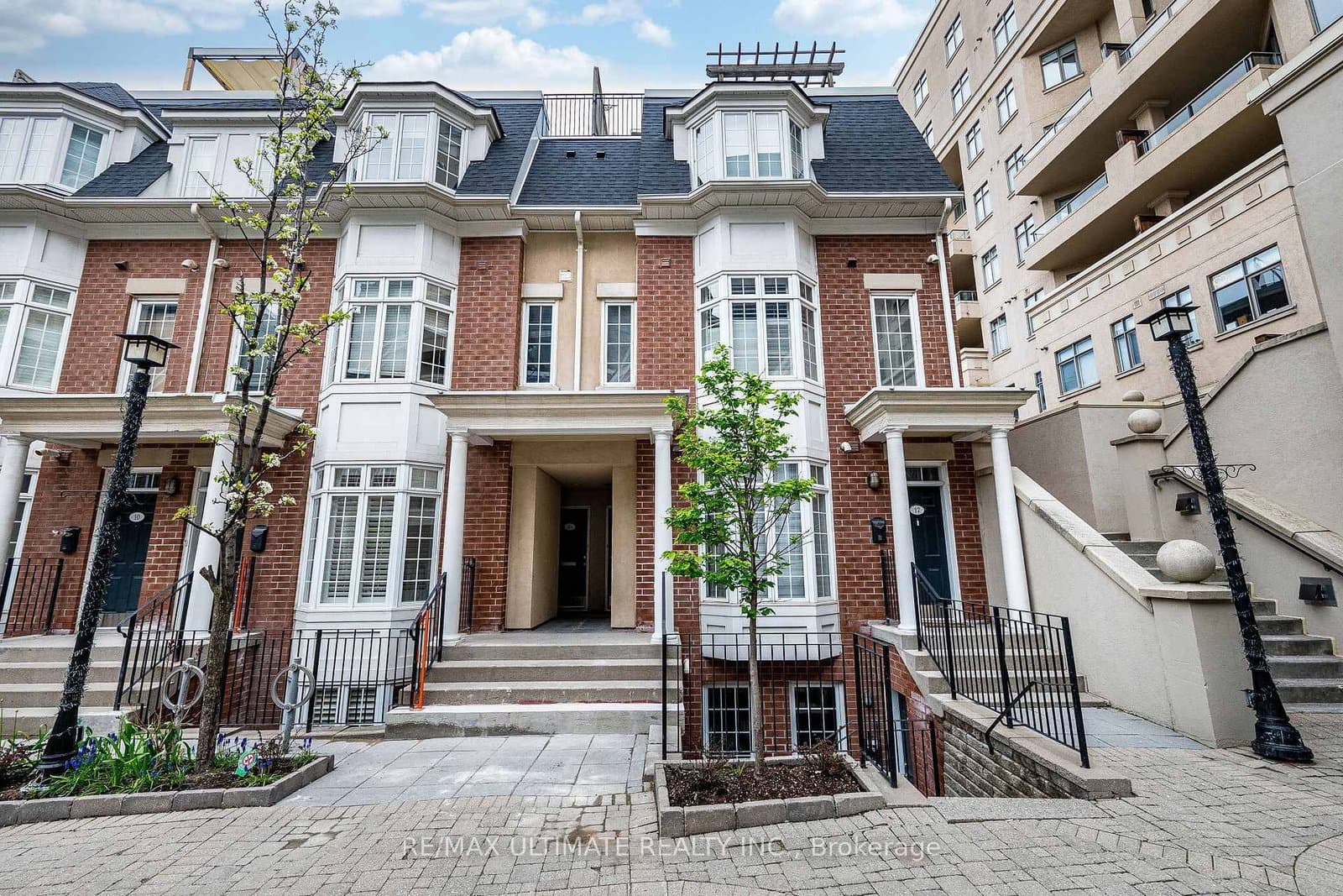 11 Niagara Street, Unit 14 - Image 4