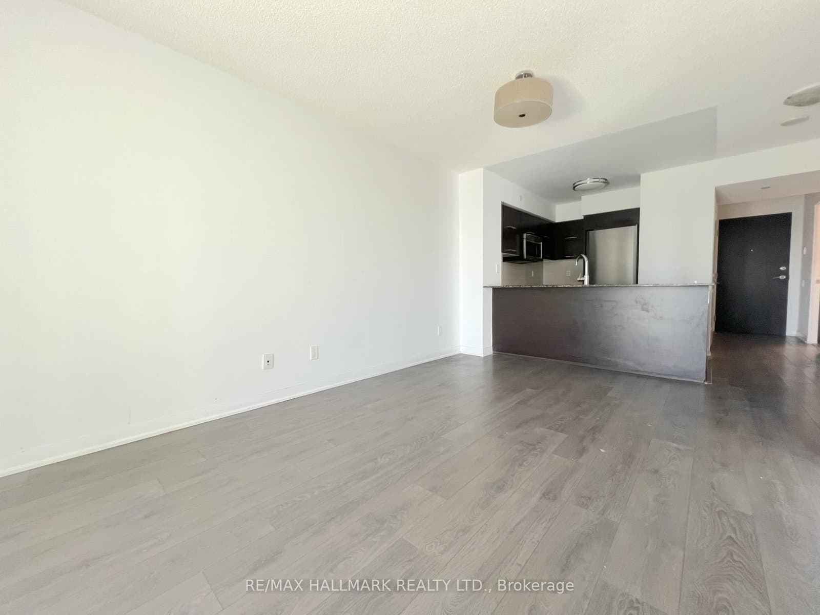 5162 Yonge Street, Unit 607 - Image 3