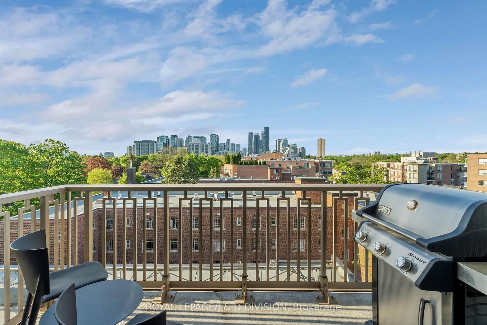 1 Strathgowan Avenue, Unit 710 - Image 2