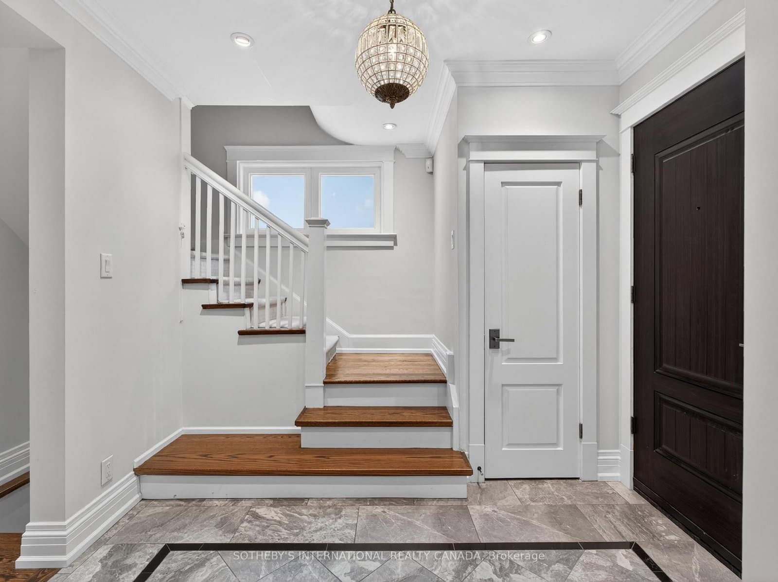 70 Oriole Road - Image 3