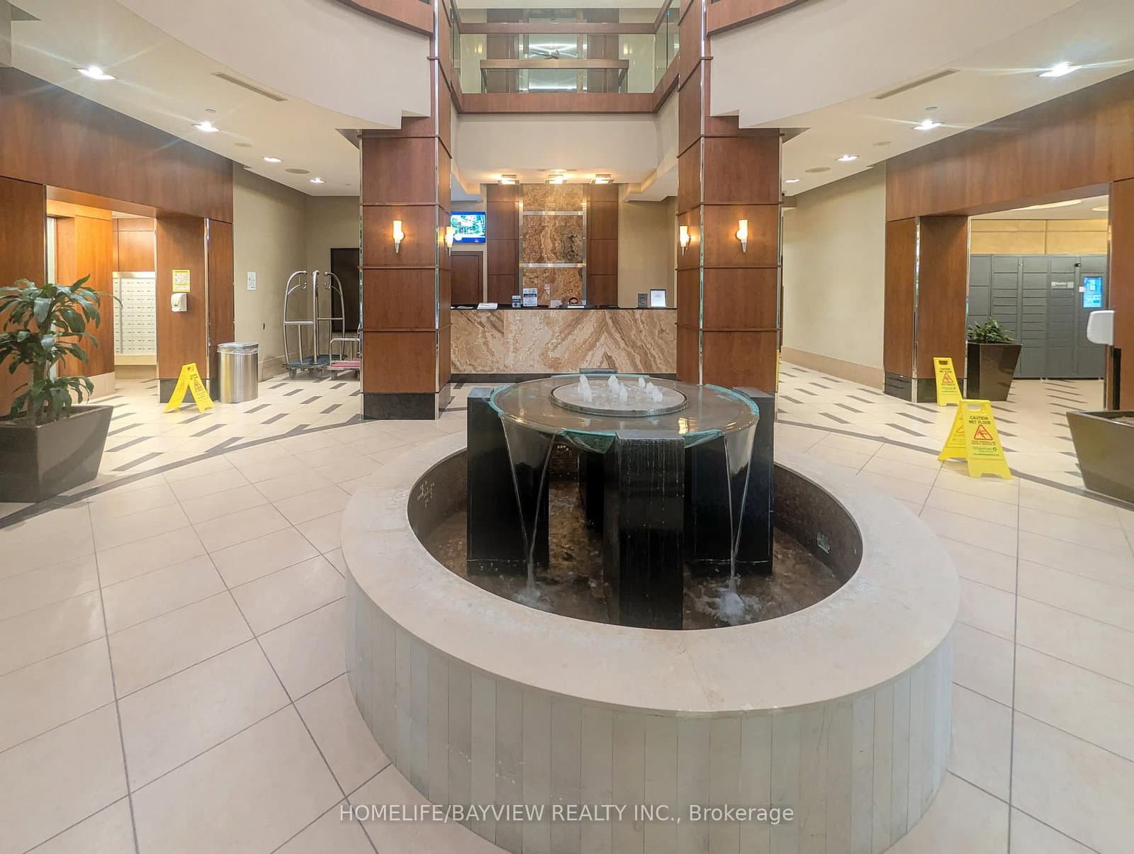 10 Northtown Way W, Unit 1510 - Image 2