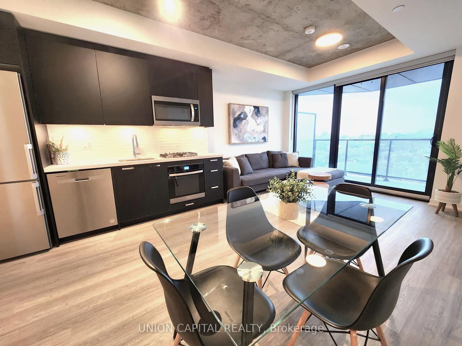 195 McCaul Street, Unit 1601 - Image 3