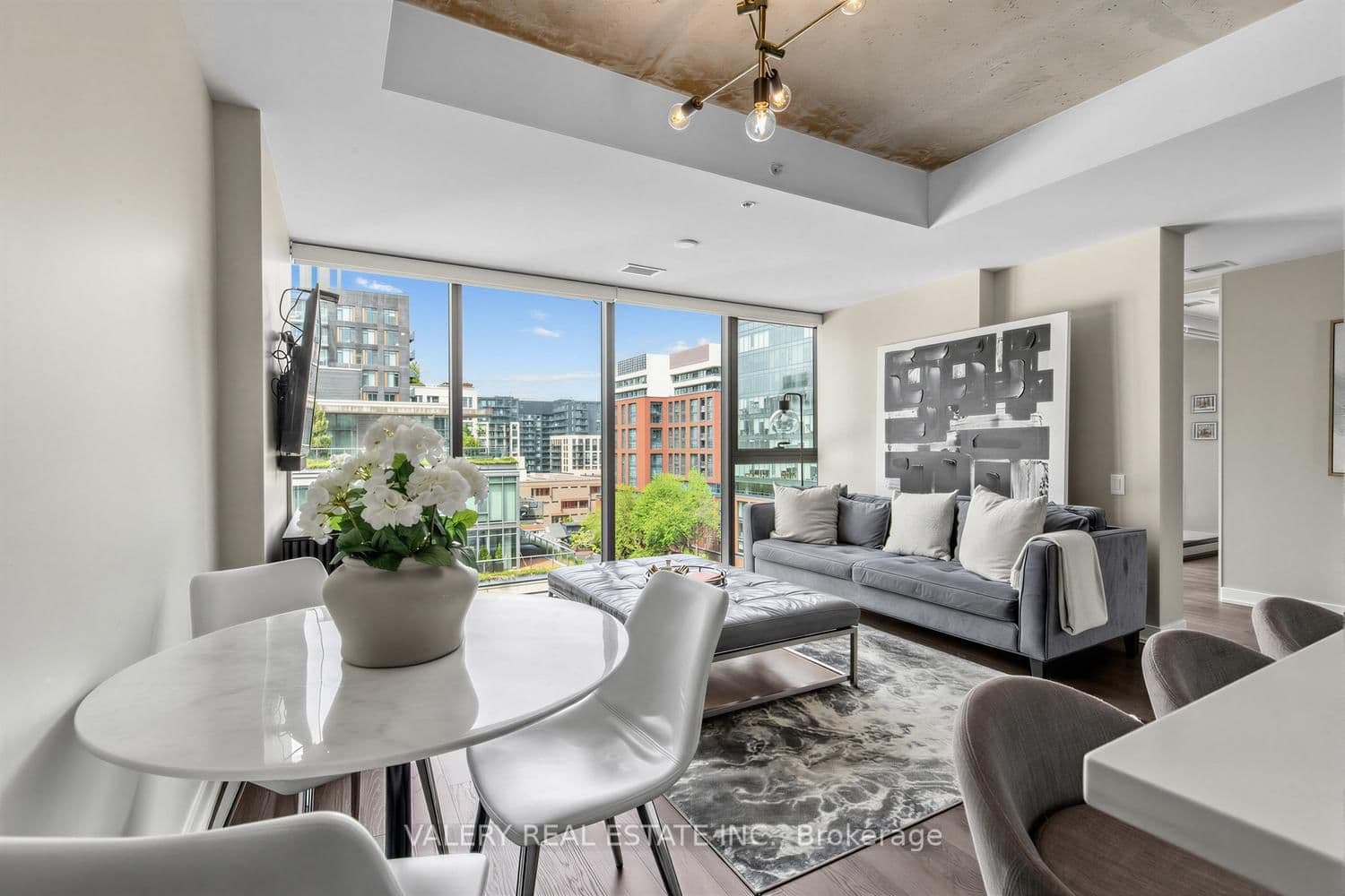 629 King Street W, Unit 1022 - Image 3