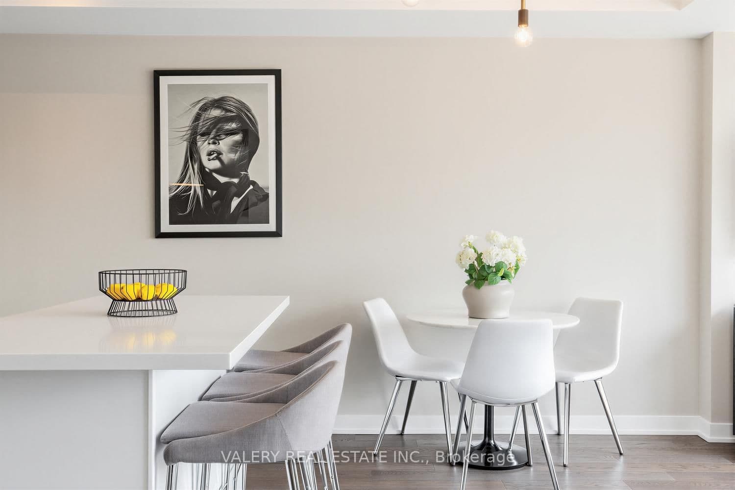 629 King Street W, Unit 1022 - Image 5