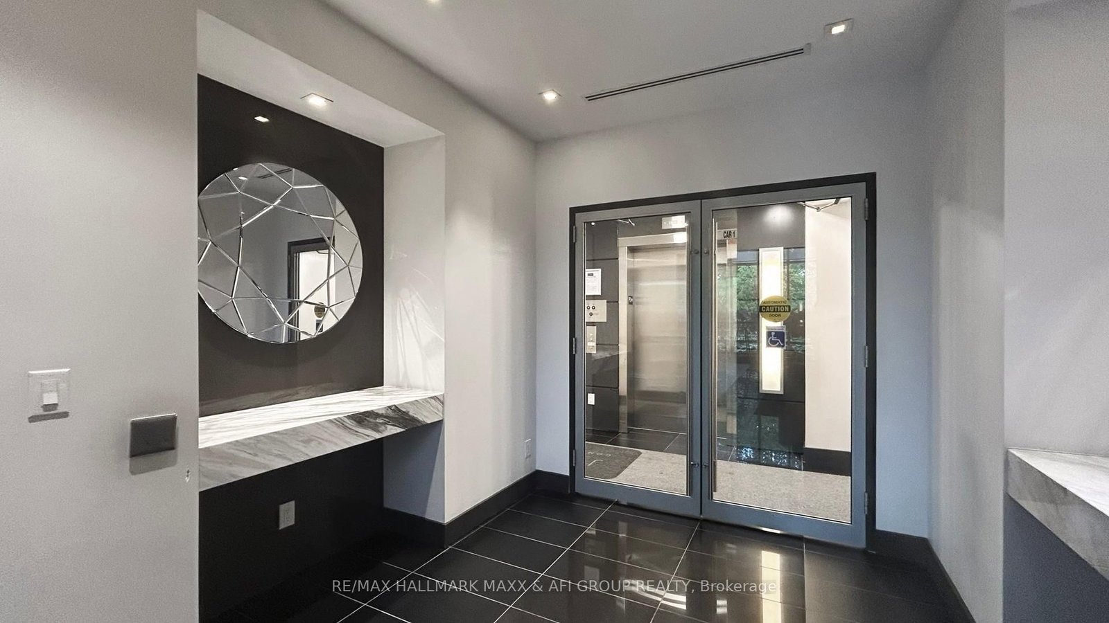 399 Spring Garden Avenue, Unit 617 - Image 4